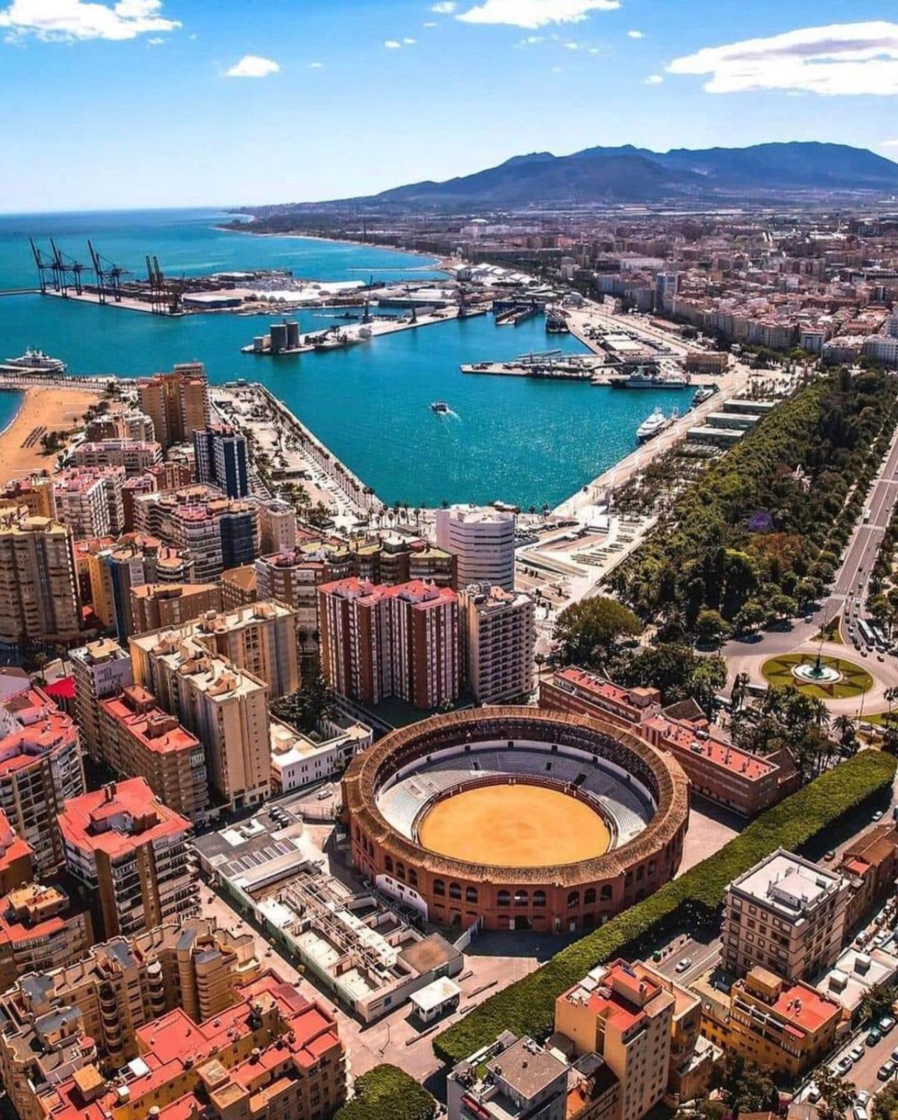 Apartamento Homemalaga ático Comedias