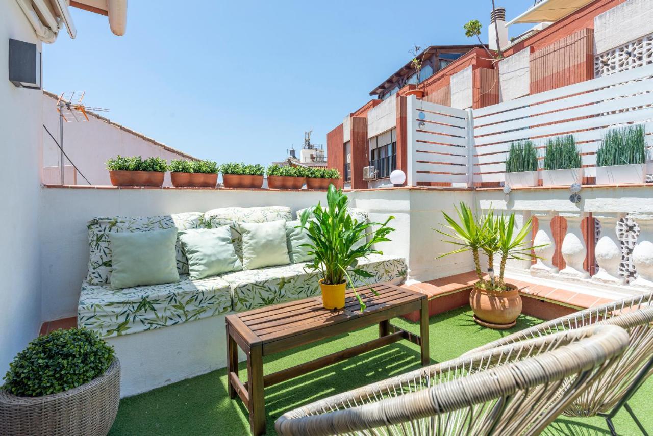 Fantastic Penthouse Center